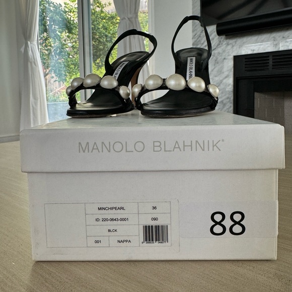 Manolo Blahnik Minchisli Faux Pearl-Embellished Leather Slingback Sandals EU 36 - Picture 9 of 9
